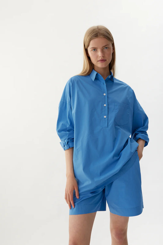 SIZE SMALL The Chiara Mid Length Short in Ink Blue