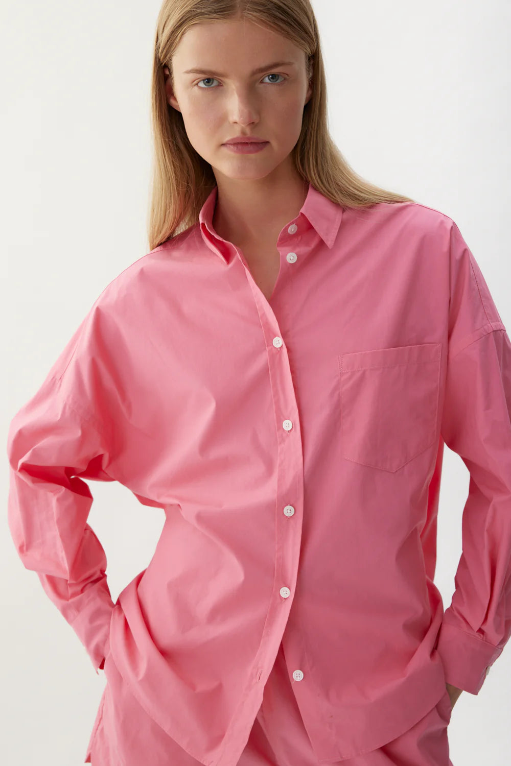 The Chiara Shirt in Rosa – Good Day Lifestyle Co. The Chiara Shirt in Rosa – Good Day Lifestyle Co.