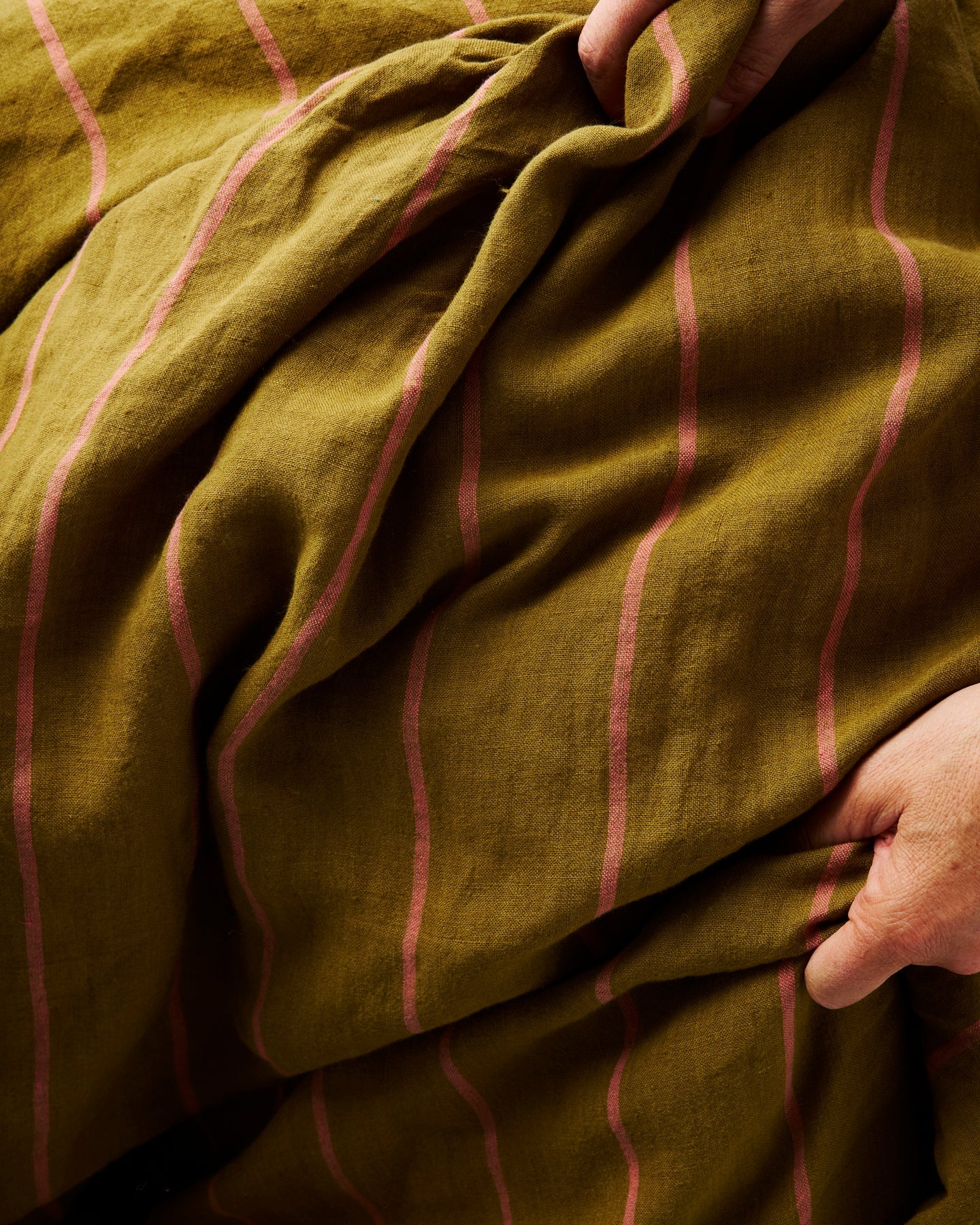Tapenade Delight Linen Fitted Sheet