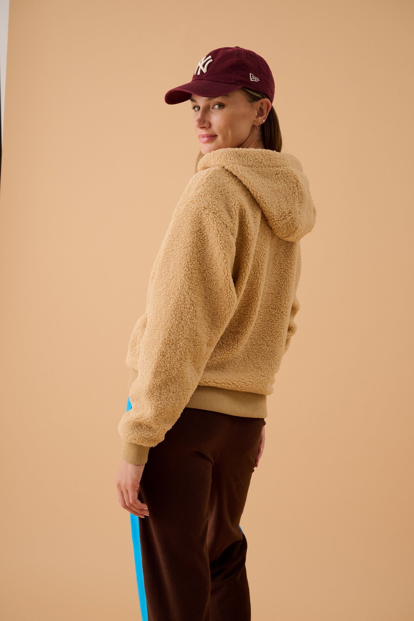 Sherpa Hooded Jacket Macadamia