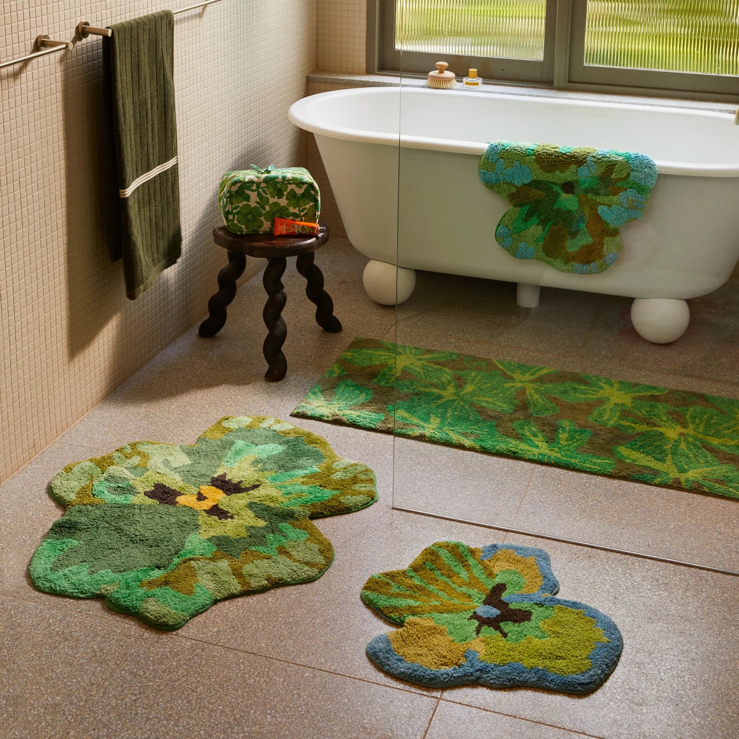 Pansy Green Bath Mat