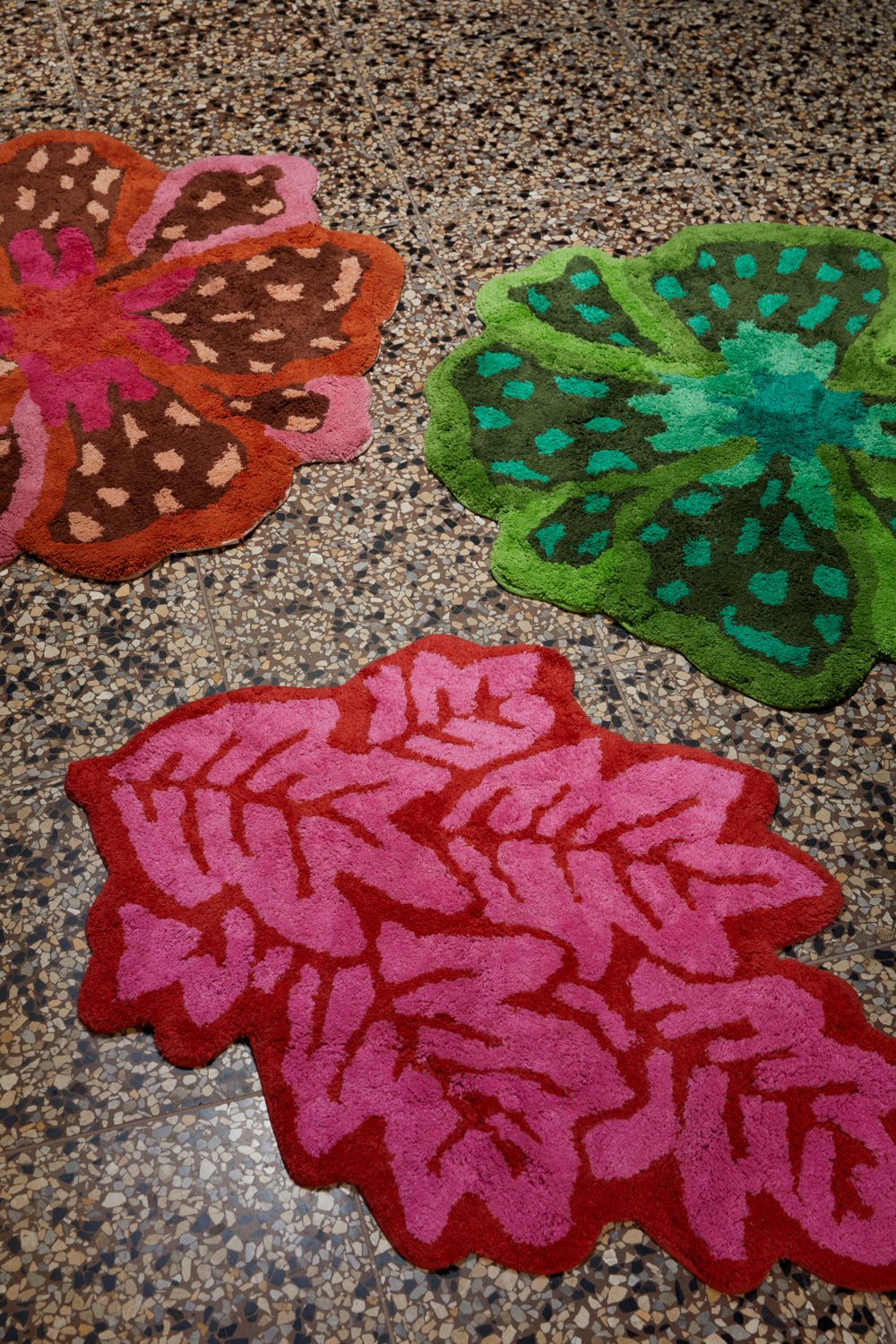 Leaf Pink Bath Mat
