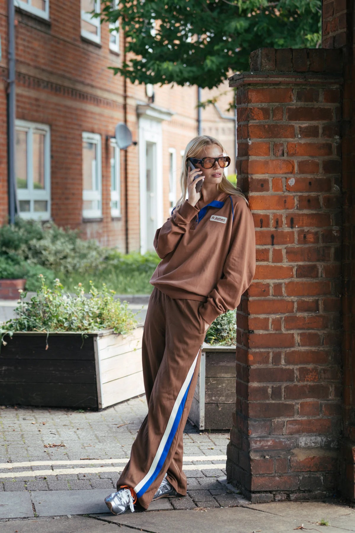 Vici Trackpant in Toasted Pecan