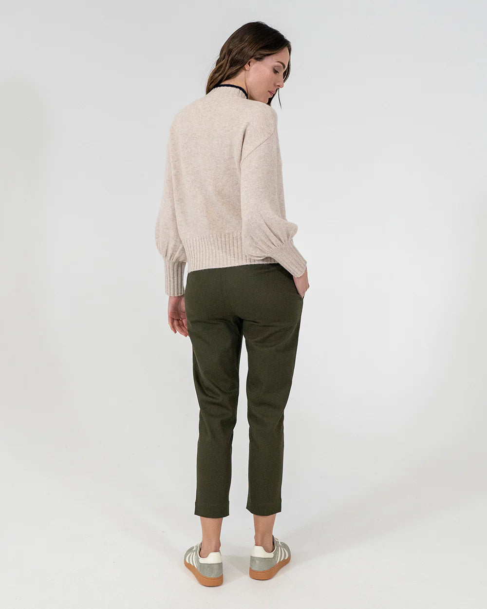 Darlington Jogger in Olive