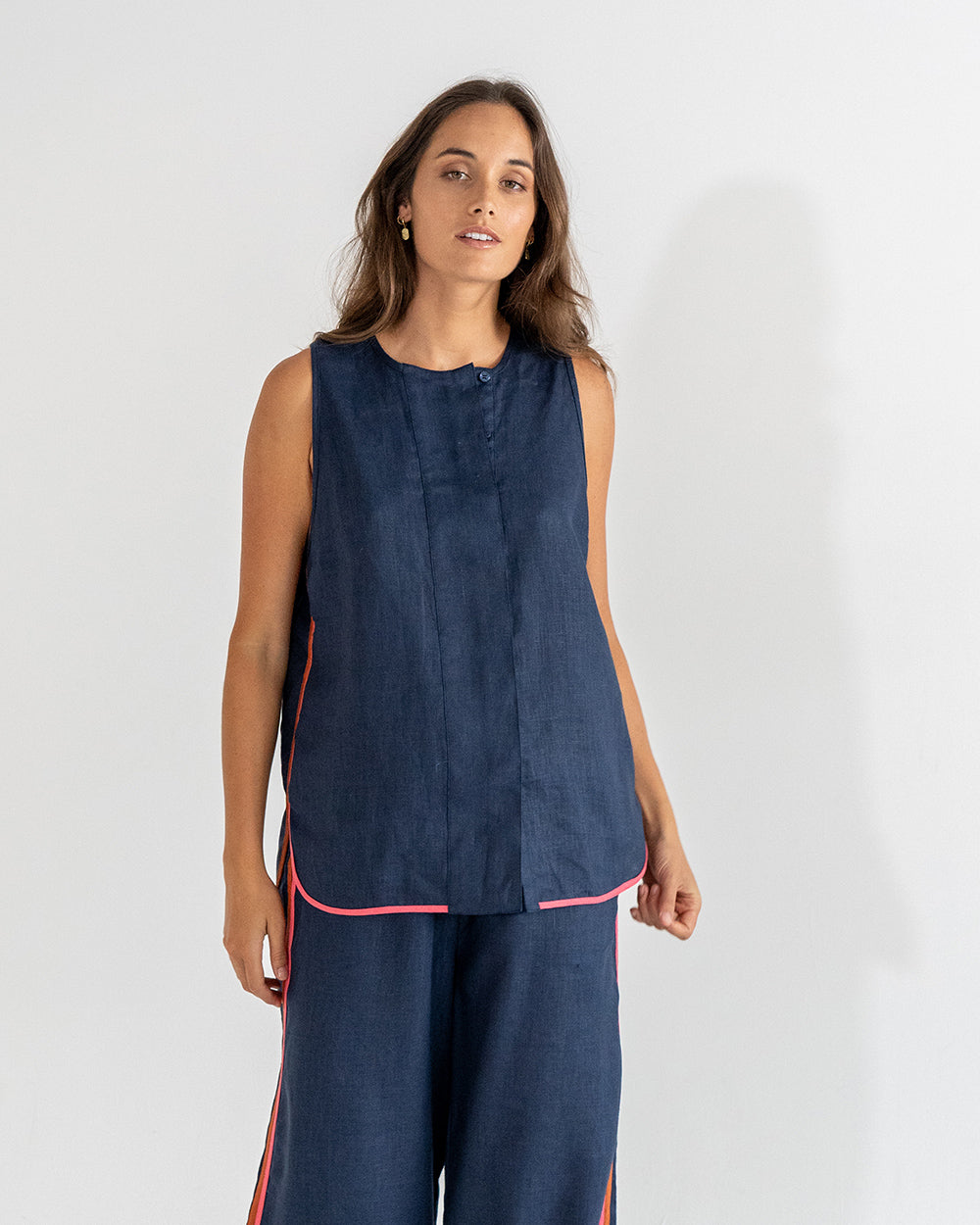 SIZE EXTRA SMALL St Mortiz Tank in Navy