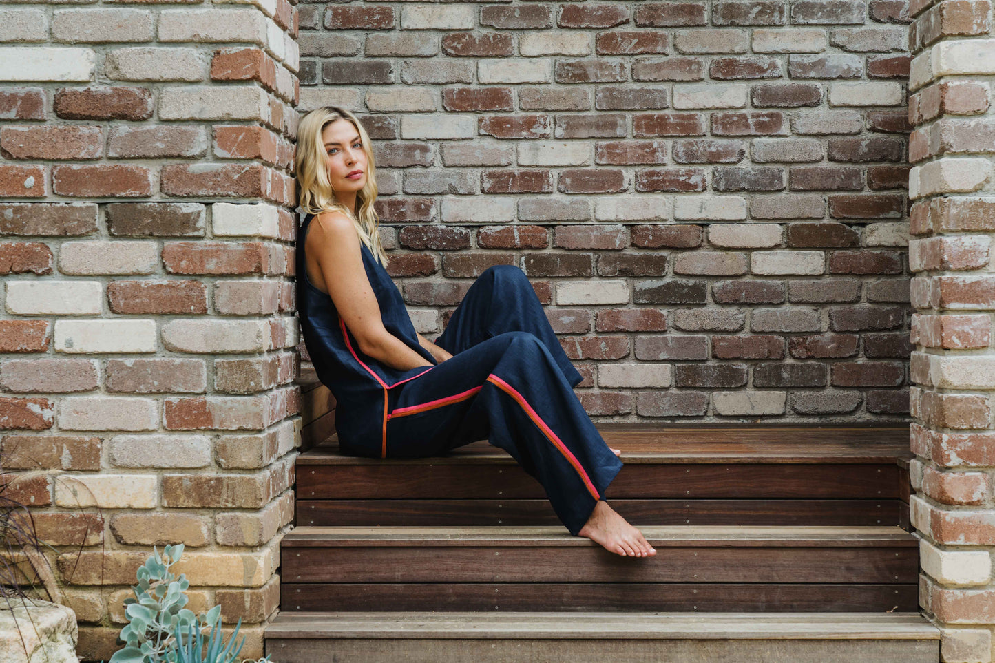SIZE EXTRA SMALL St Mortiz Tank in Navy