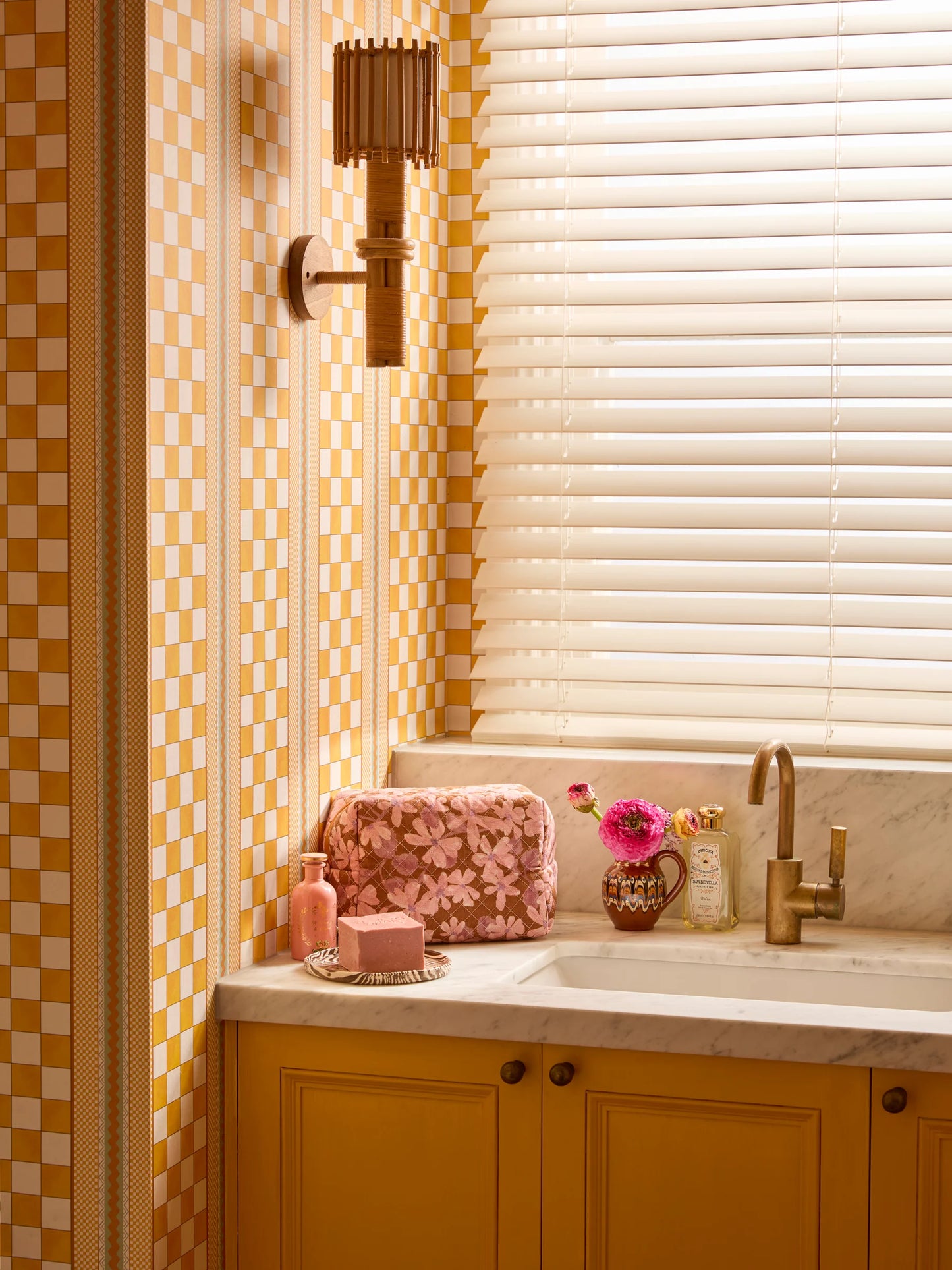 Violet Tan Large Toiletry Bag