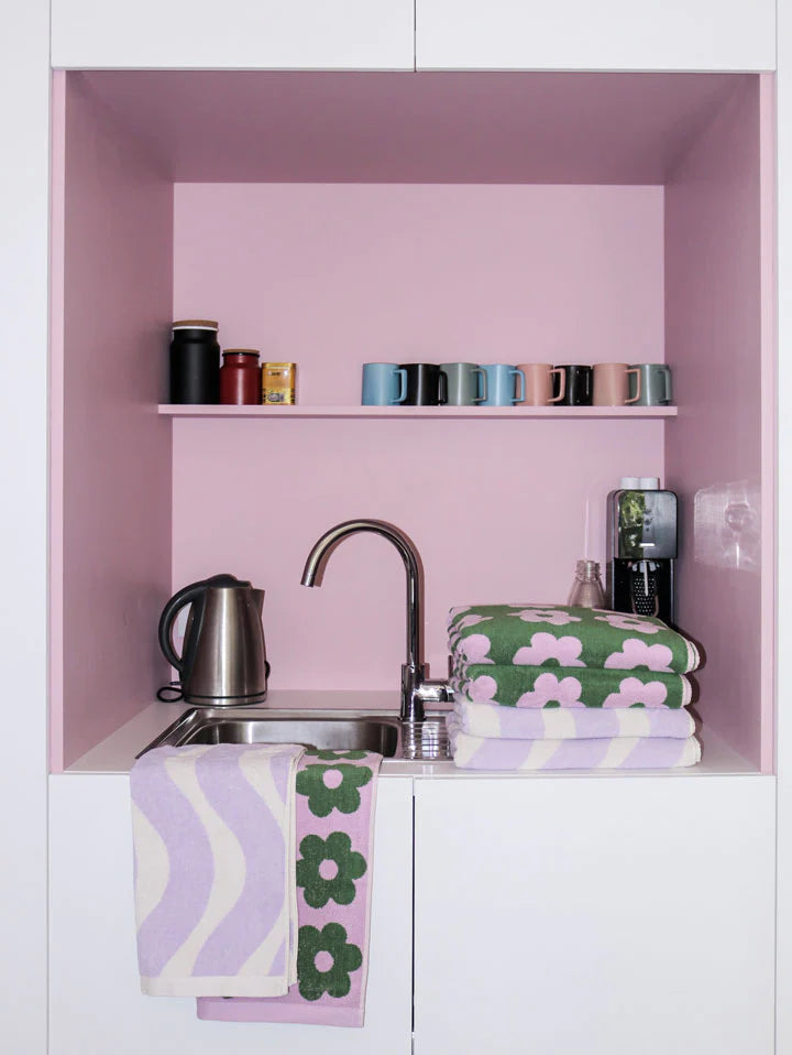 Wiggle Hand Towel