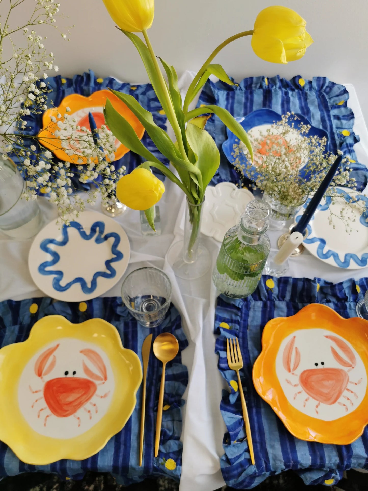 Kirra Crab Plate in Blue
