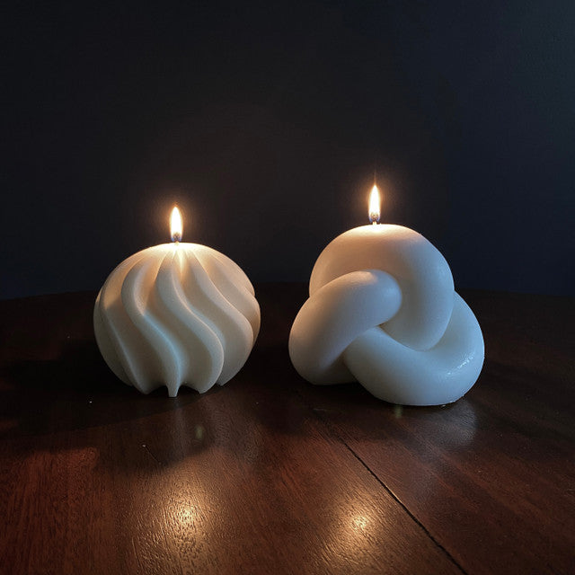 Clove Candle