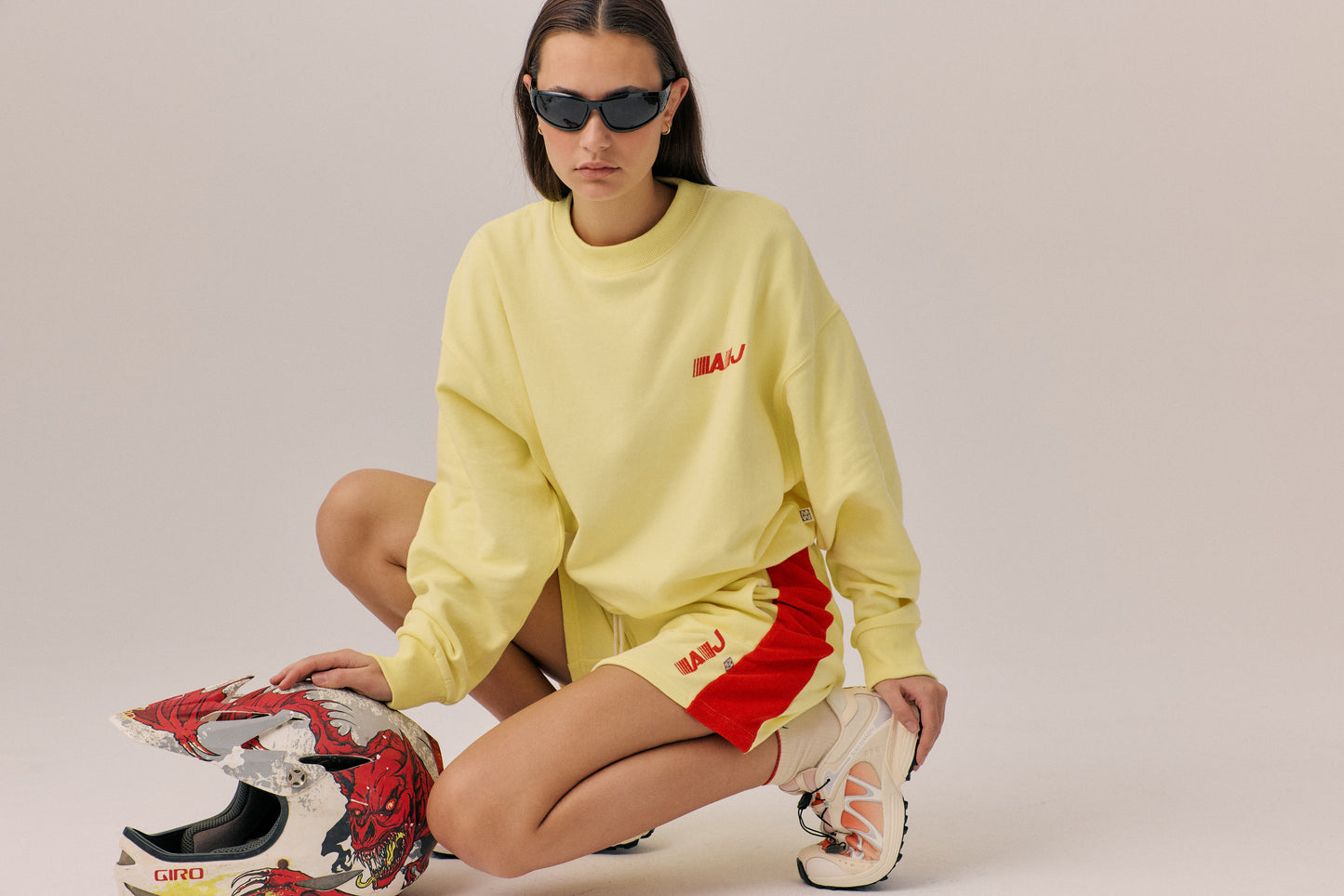 Speedy Sweatshirt in Yellow Iris