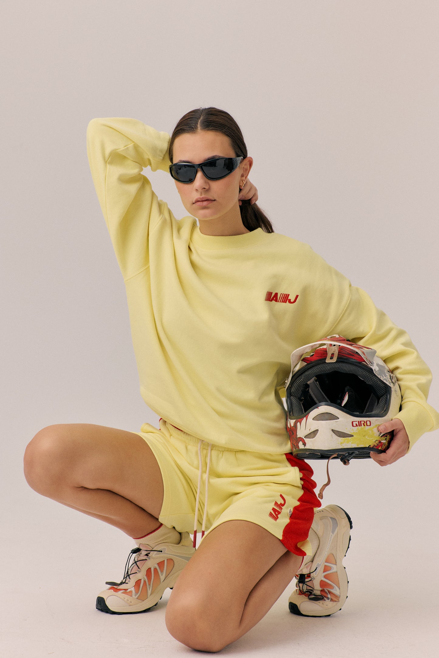 Speedy Sweatshirt in Yellow Iris