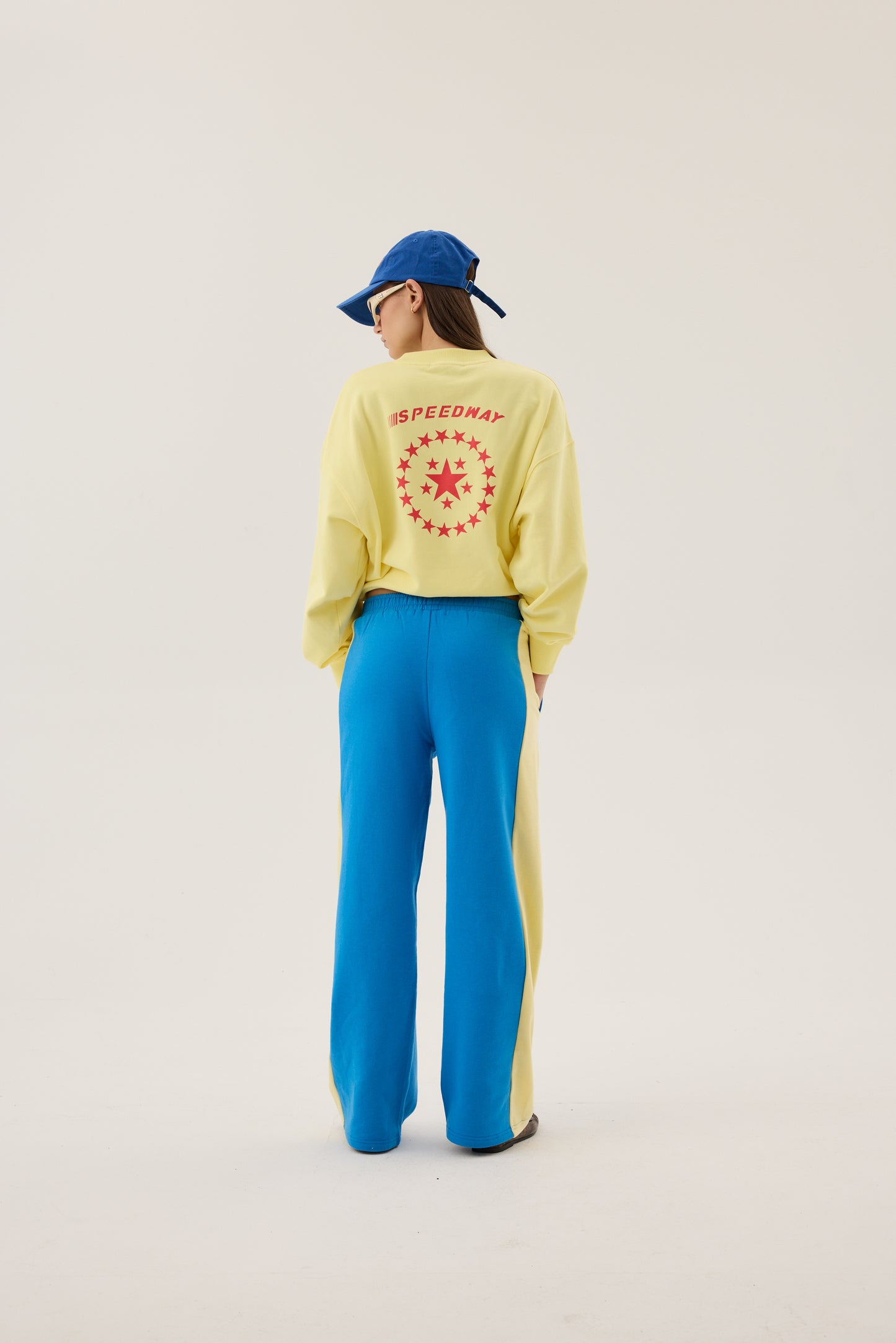 Speedy Sweatshirt in Yellow Iris