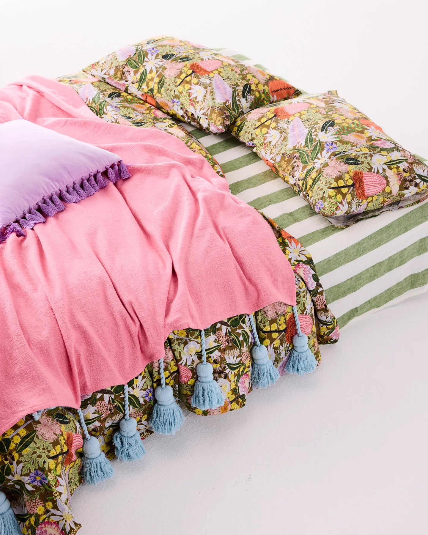 Sugar Tassel Throw