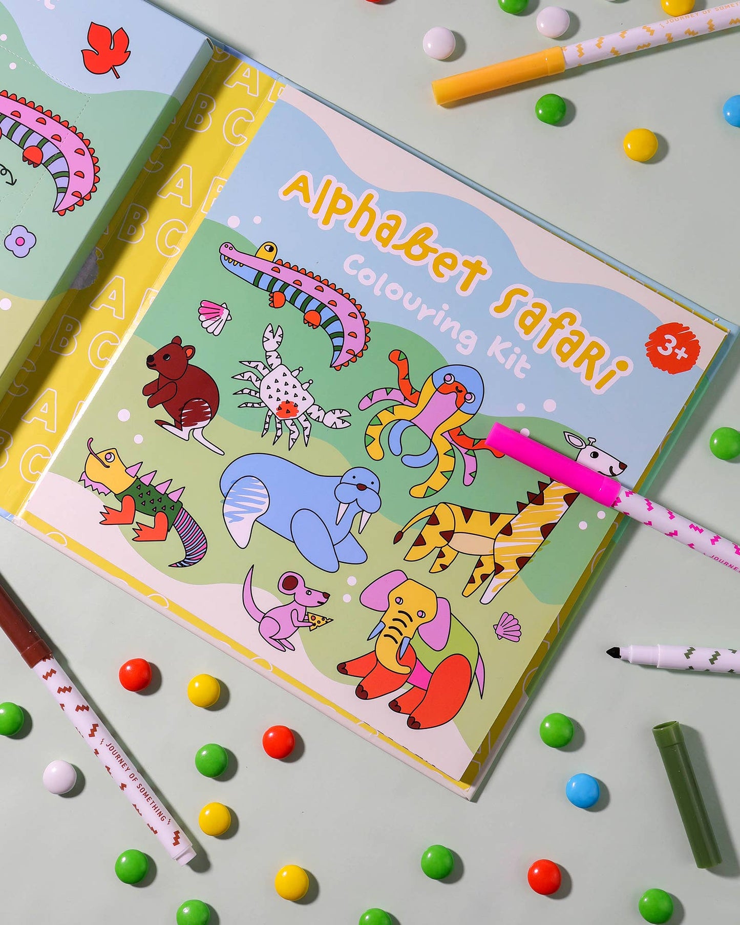 Alphabet Safari Colouring Kit