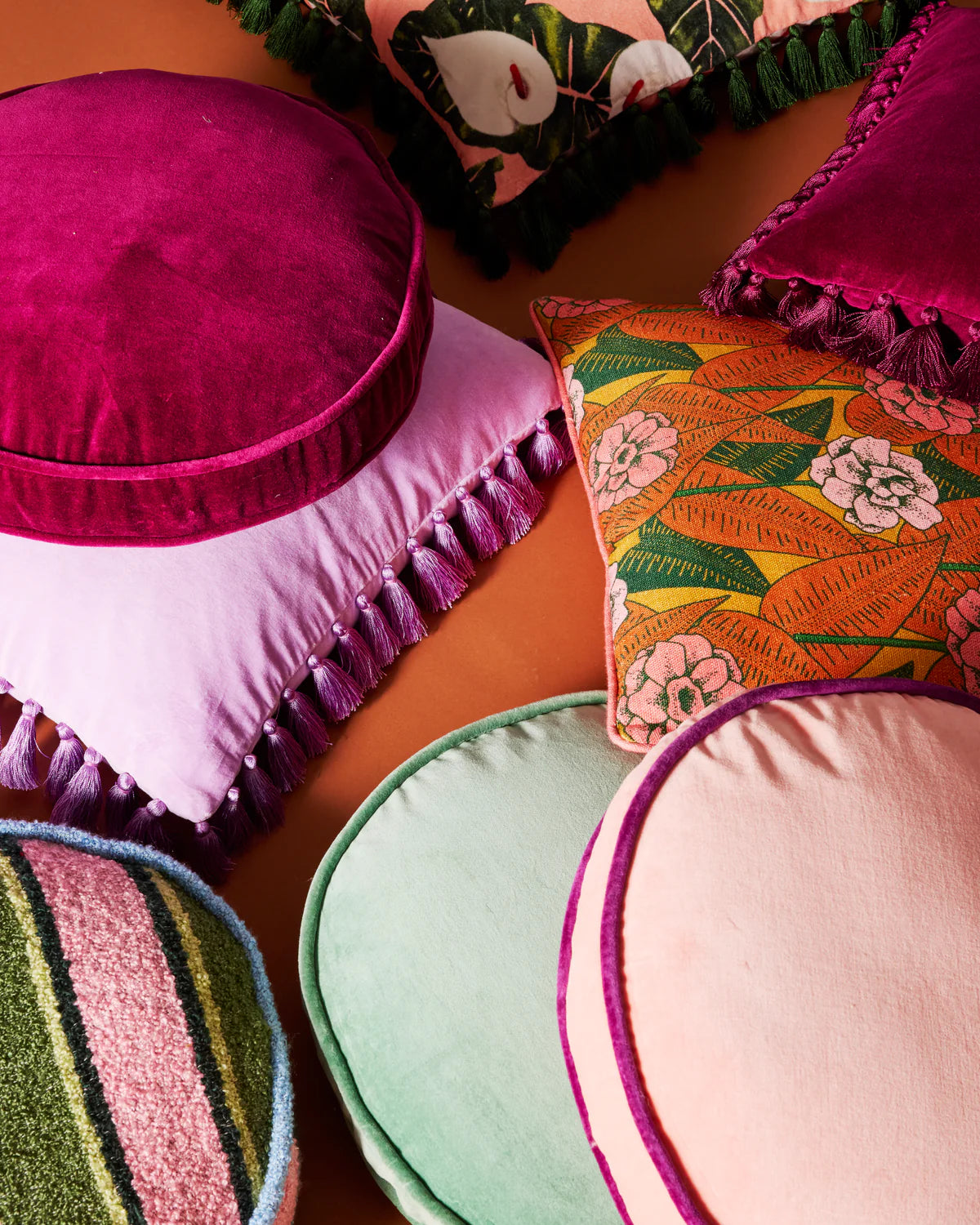 Lilac Velvet Tassel Cushion