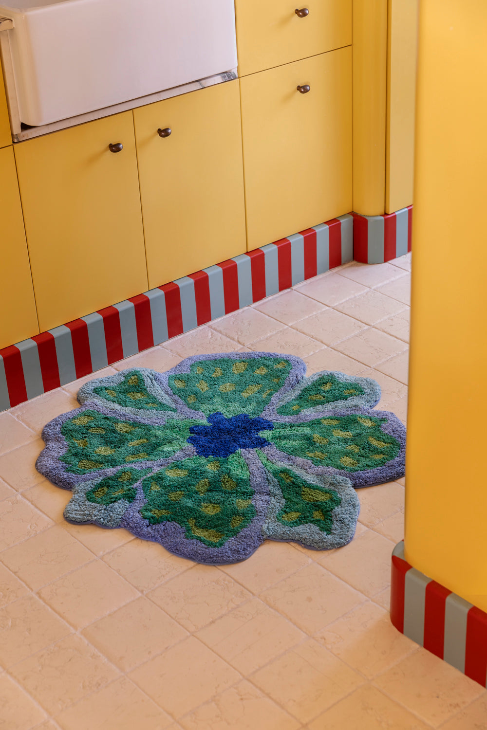 Flower Blue Bath Mat