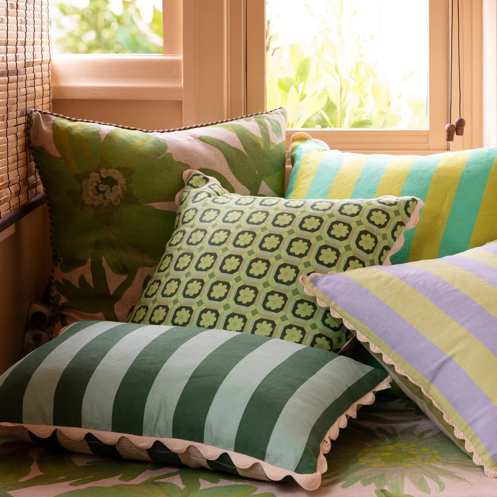 Tiny Aster Cushion in Green