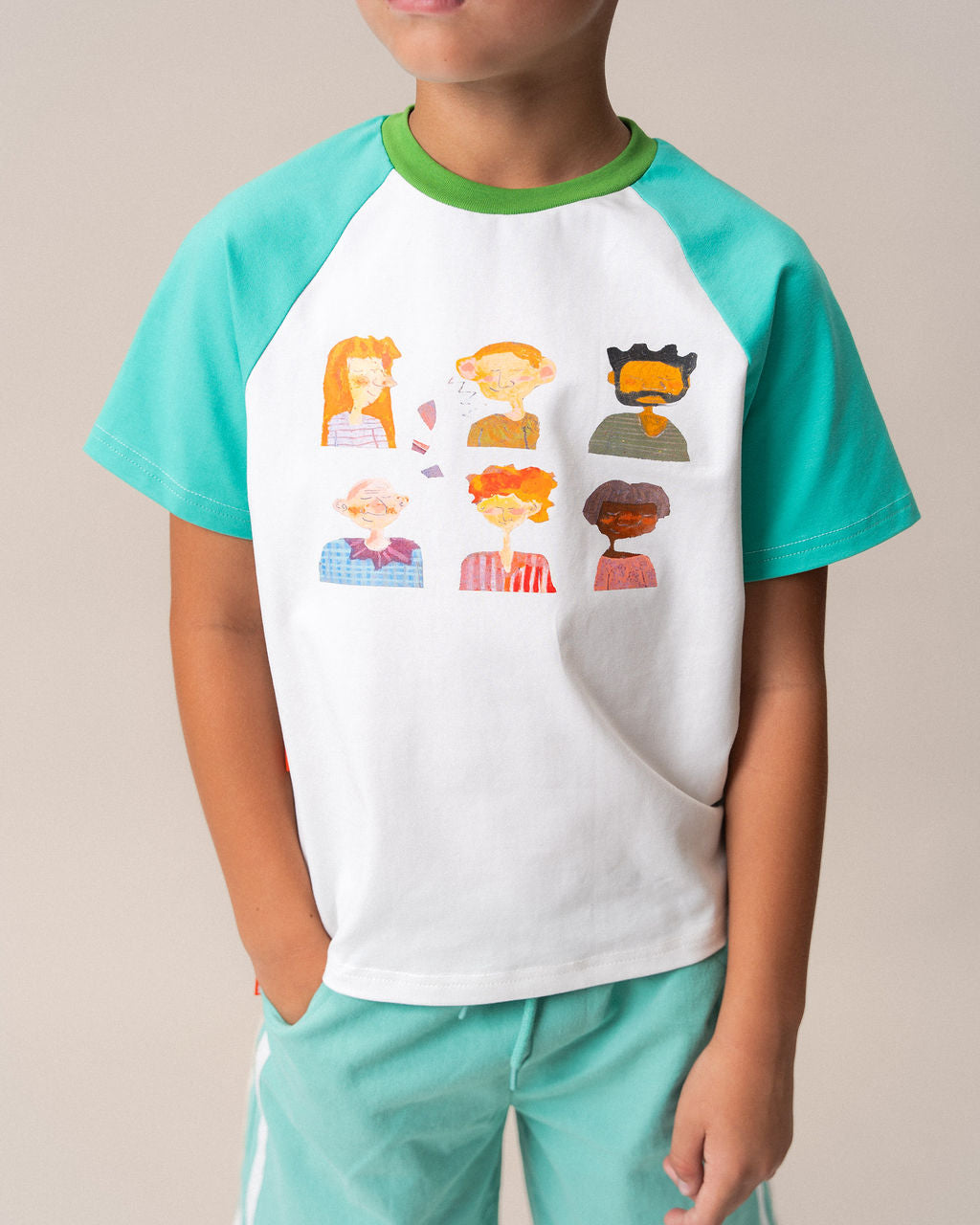 Raglan Tshirt in Aqua & White