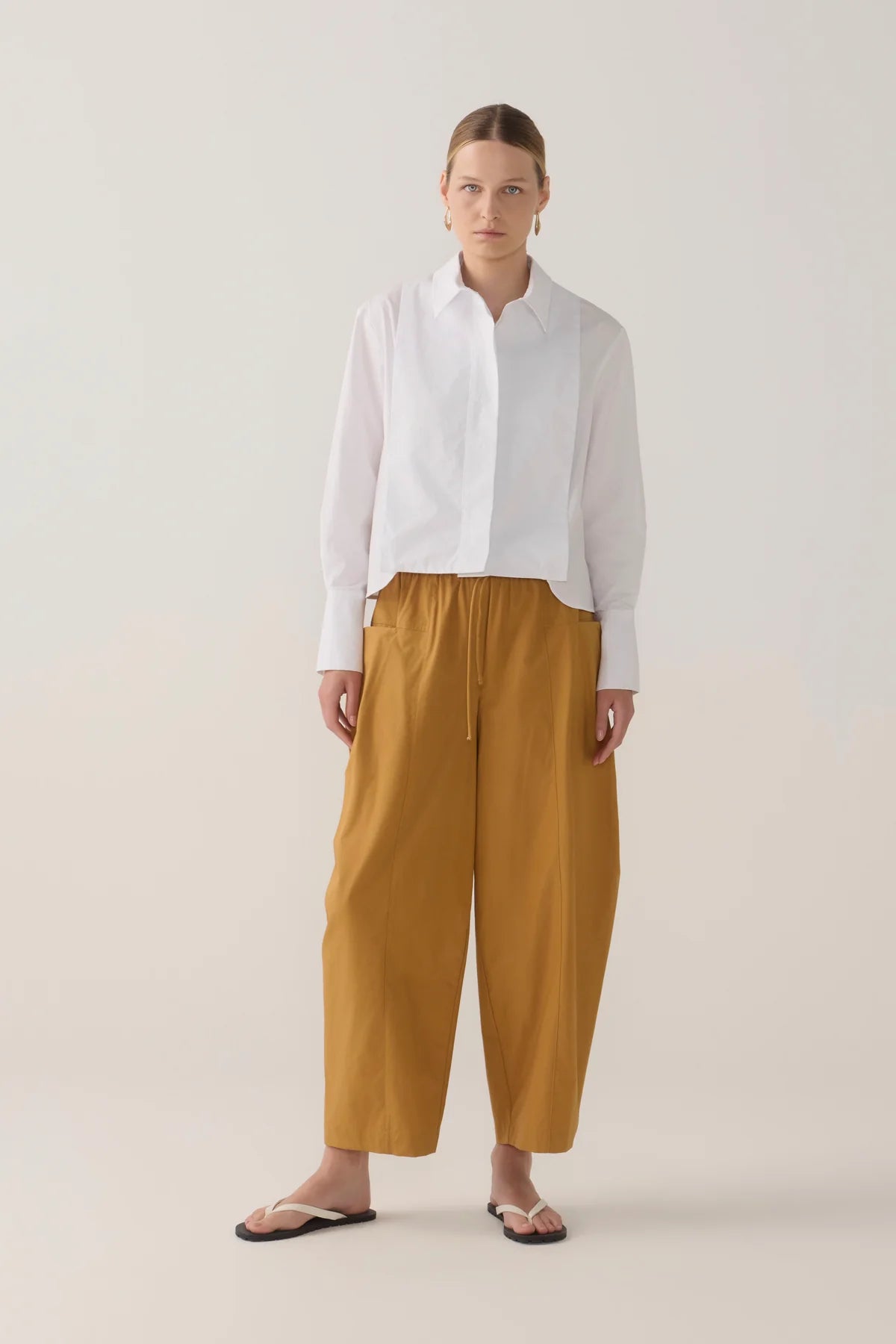 Elenor Pant