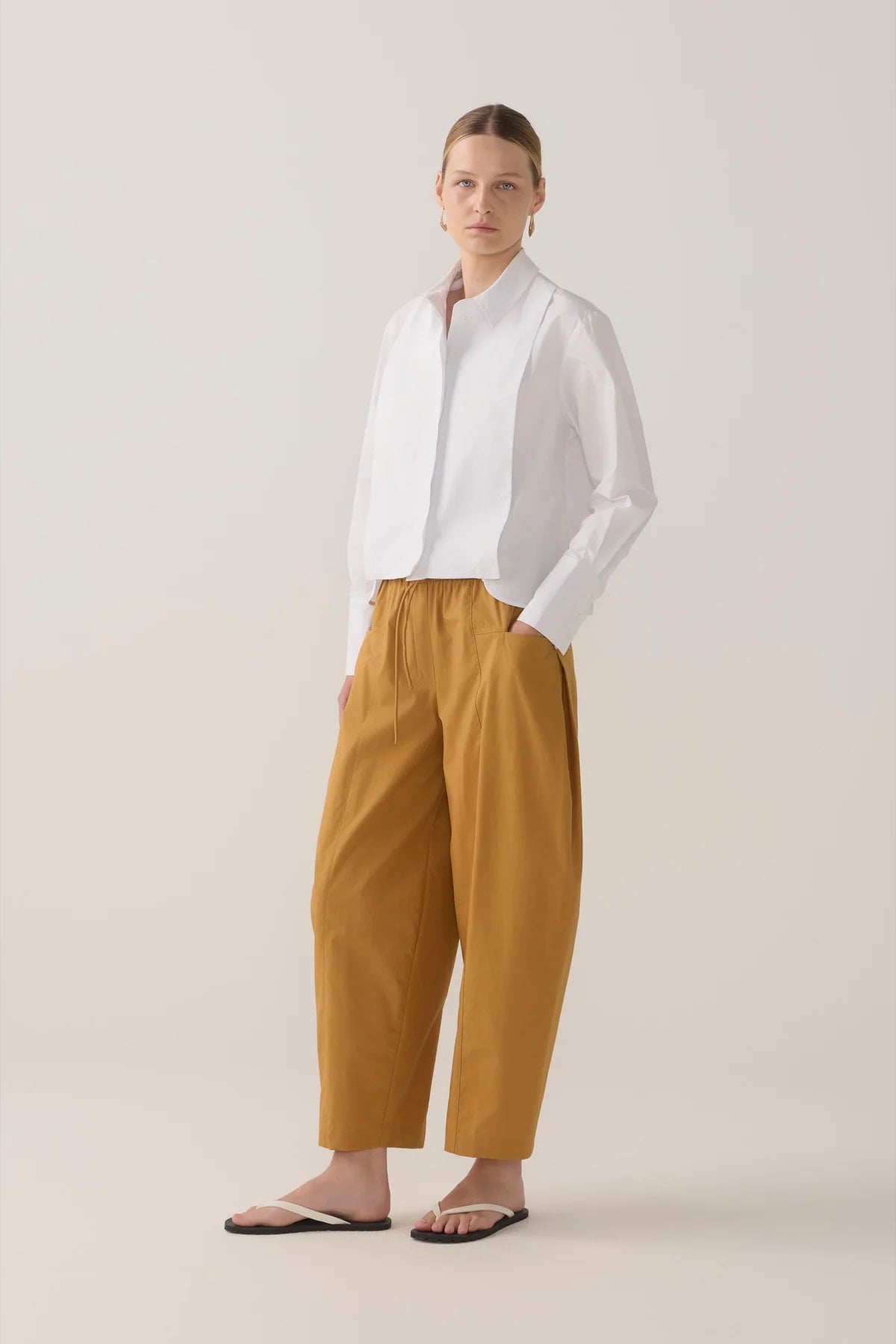 Elenor Pant