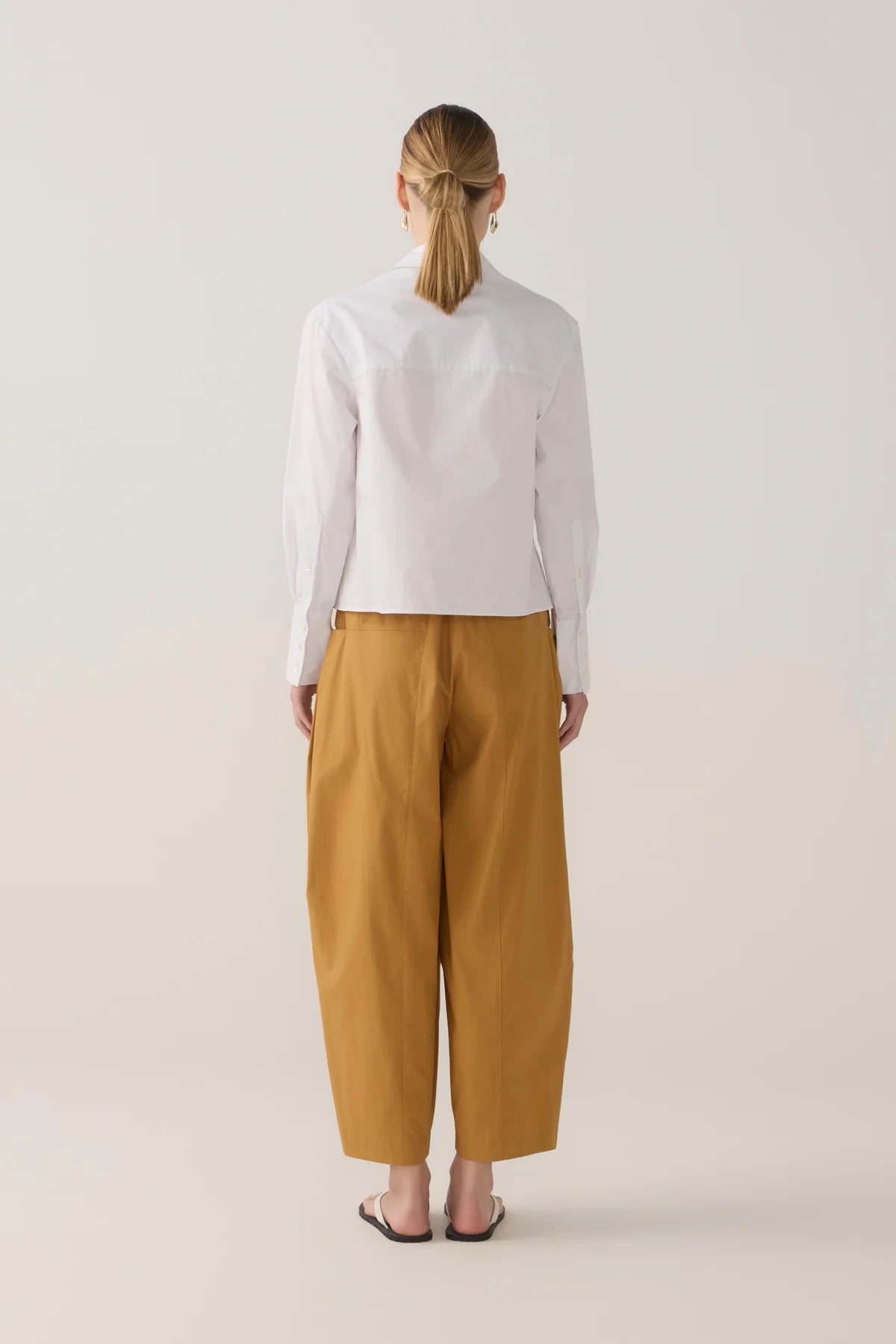 Elenor Pant