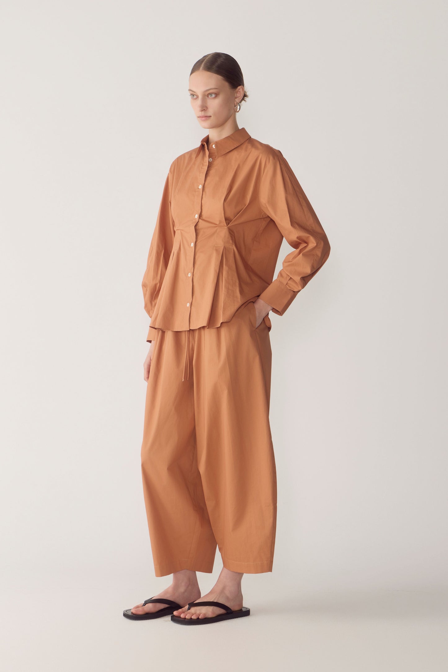 Pamela Pant in Brick Poplin