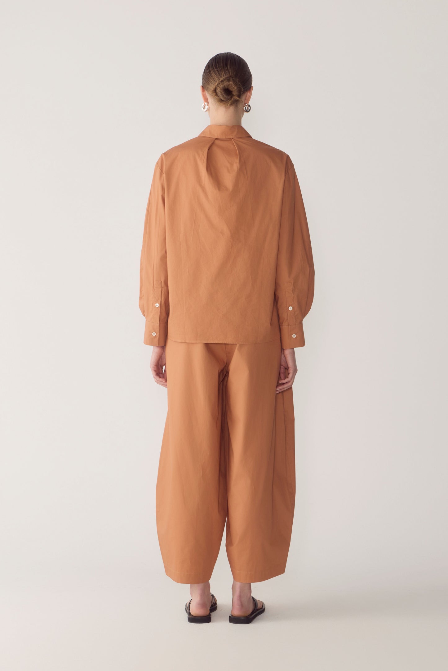 Pamela Pant in Brick Poplin