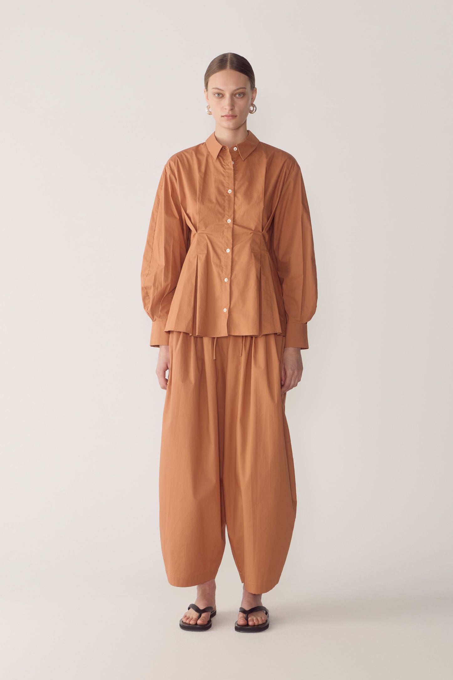 Pamela Pant in Brick Poplin