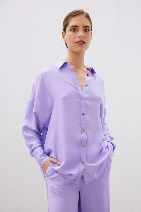 The Elvira Shirt in Violet Light