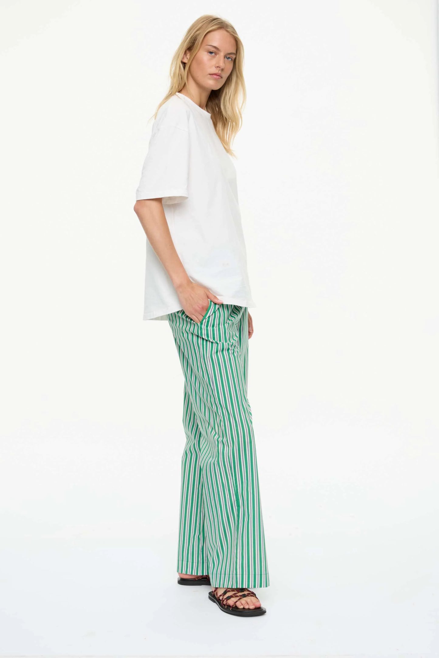 Cala Drawstring Pant in Green Hills, White and Navy