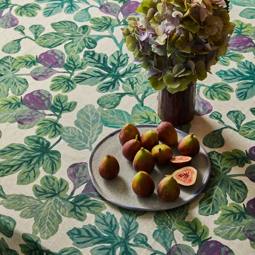 Figgy Green Round Tablecloth