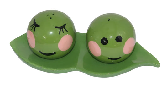 Peas in a Pod Salt and Pepper Set
